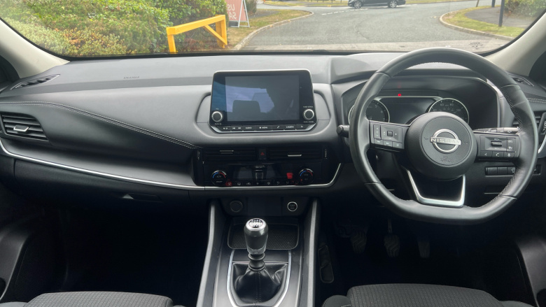 Nissan Qashqai 1.3 DiG-T MH Acenta Premium 5dr Petrol Hatchback